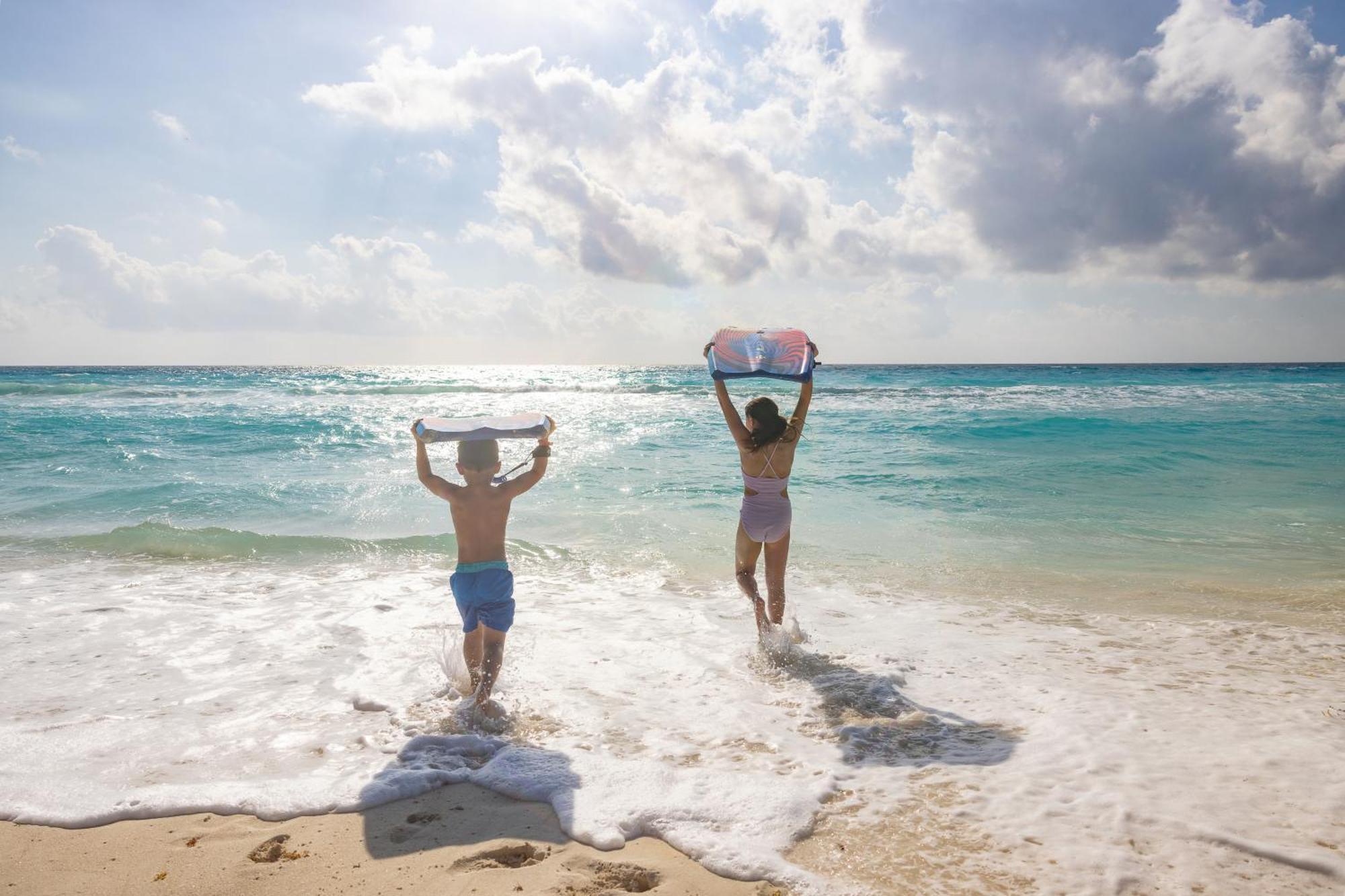 The Royal Sands Resort & Spa Cancun Exterior photo